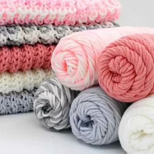 1 Cuộn Len Bao Nhiêu Tiền? Bảng giá cập nhật & Cách chọn len phù hợp