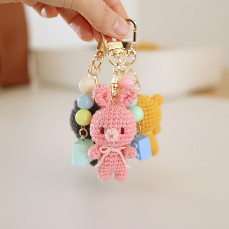 Tại Sao Quà Handmade Lại Là "Ngôn Ngữ Tình Yêu" Tối Thượng?